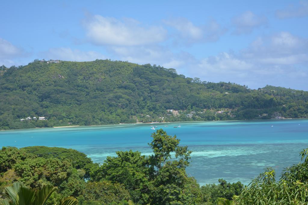 Manfiyo Guest House Anse Boileau ภายนอก รูปภาพ