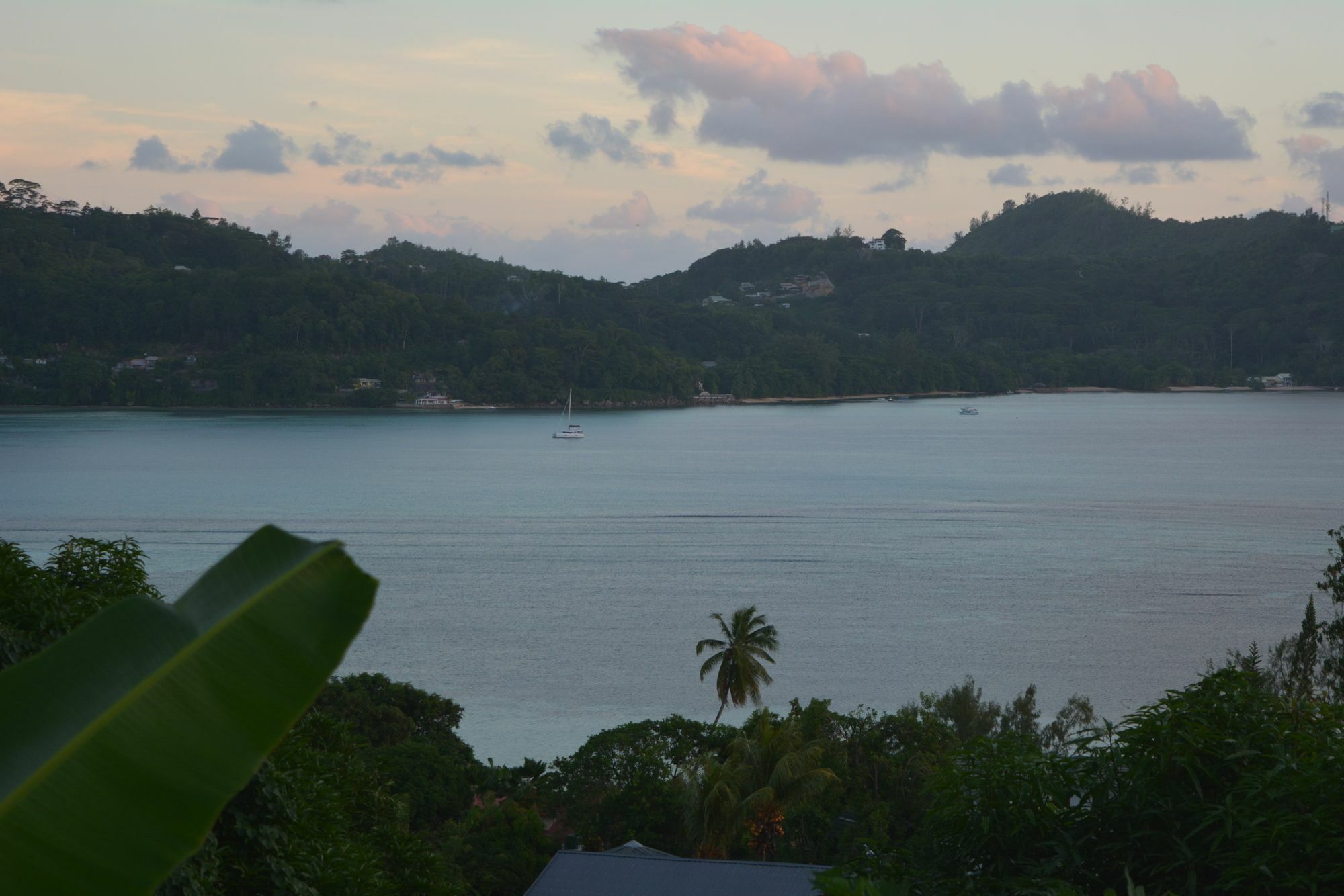 Manfiyo Guest House Anse Boileau ภายนอก รูปภาพ